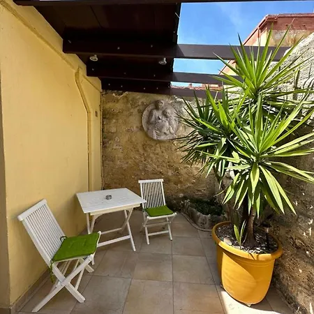 La Dimora Medievale - Aparthotel Rhodes City